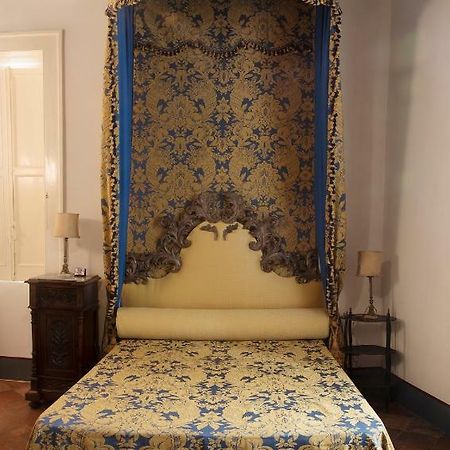 Il Teatro Di Nerone Lejlighed Napoli Eksteriør billede